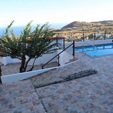Vivienda Vacacional Casa Pancho Taibique المظهر الخارجي الصورة