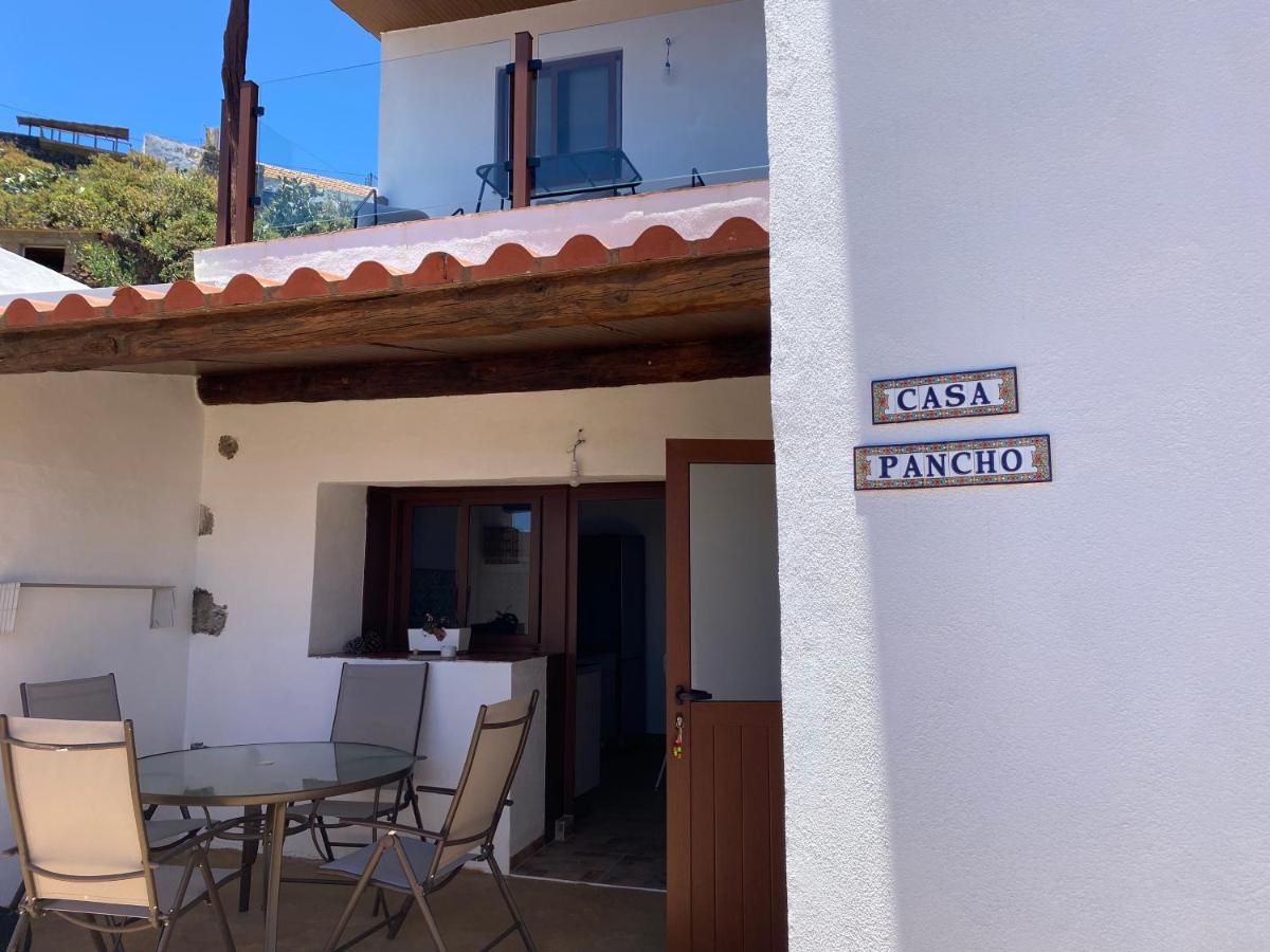 Vivienda Vacacional Casa Pancho Taibique المظهر الخارجي الصورة